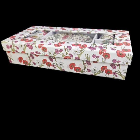 Graces Teaware Espresso Cups Saucers Set 4 Porcelain Floral Gold Trim Boxed New - Picture 7 of 8